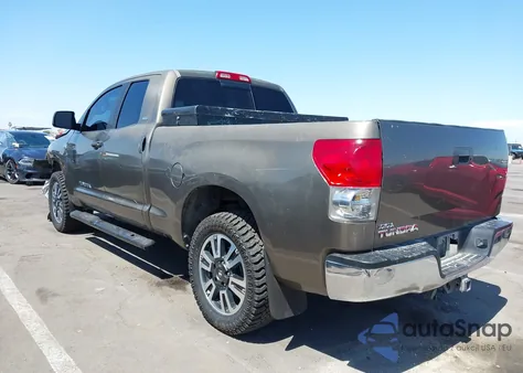 2007 Toyota Tundra Sr5 4.7L V8 z USA, uszkodzony, nr VIN 5TFRT54177X014574
